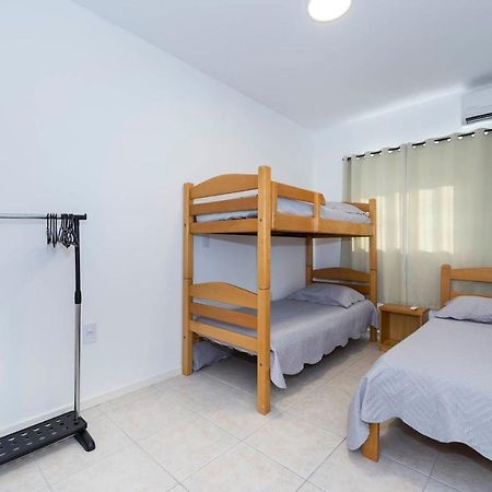 בומבינאס Apartamento Duplex Em 4 Ilhas מראה חיצוני תמונה